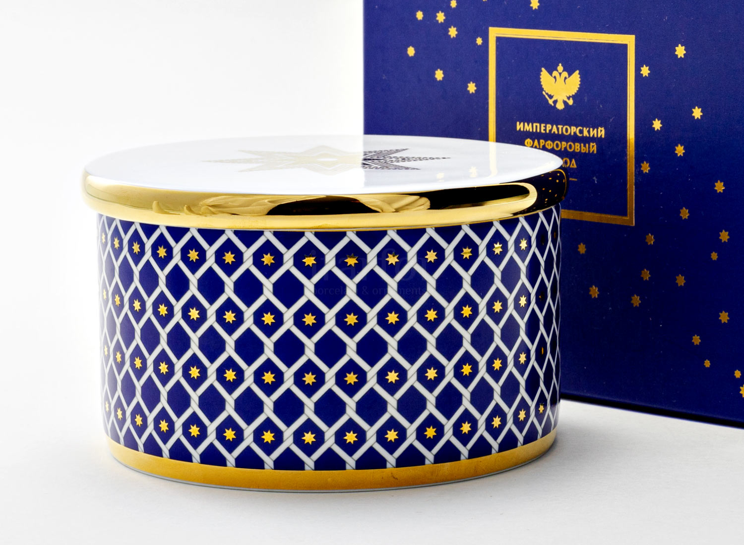 Шкатулка в подарочной коробке «Индиго» Форма: Идиллия. Толстостенный костяной фарфор. 130 x 80 мм.