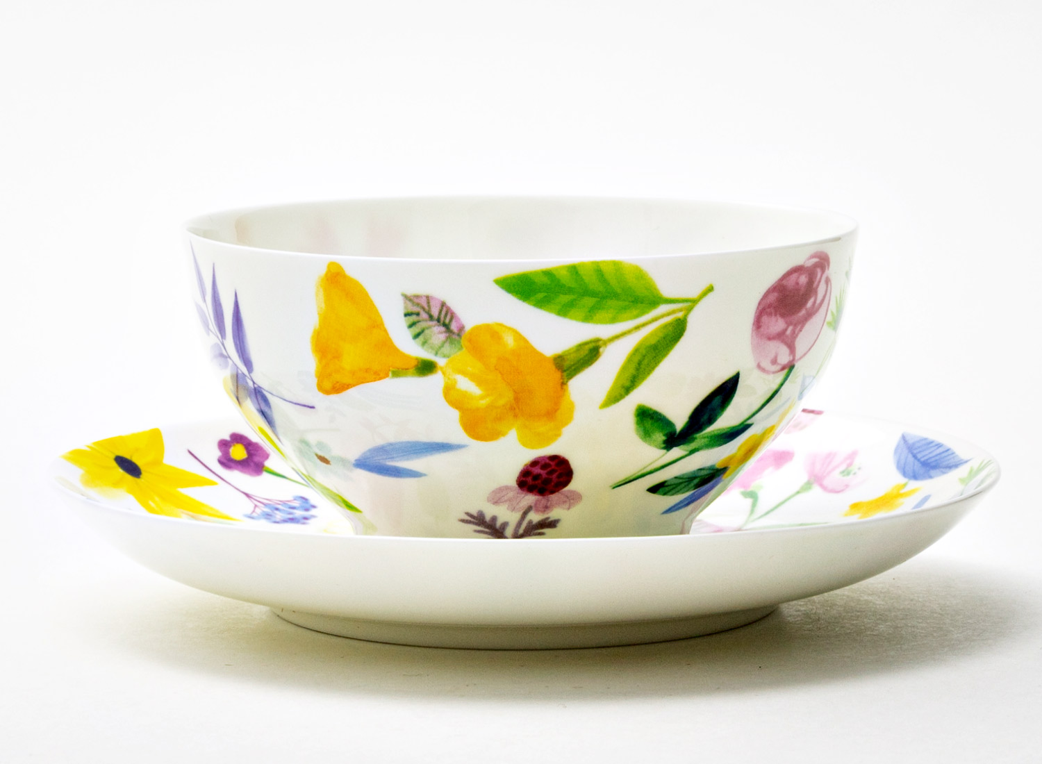 Чашка с блюдцем чайная «Primavera» 1/2 Форма: Купольная. Тонкостенный костяной фарфор. 300 мл.
