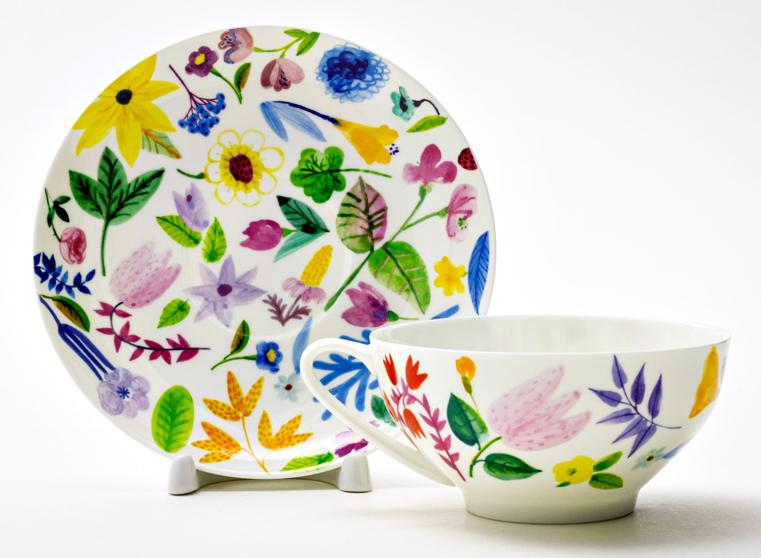 Чашка с блюдцем чайная «Primavera» 1/2 Форма: Купольная. Тонкостенный костяной фарфор. 300 мл.