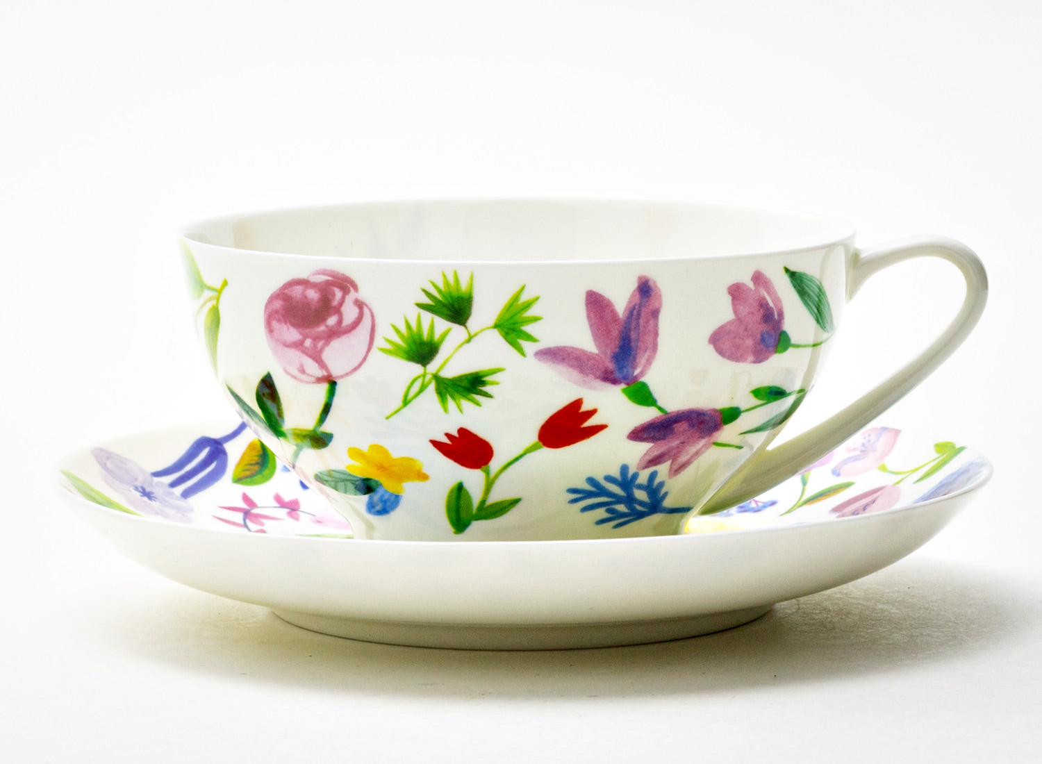 Чашка с блюдцем чайная «Primavera» 1/2 Форма: Купольная. Тонкостенный костяной фарфор. 300 мл.