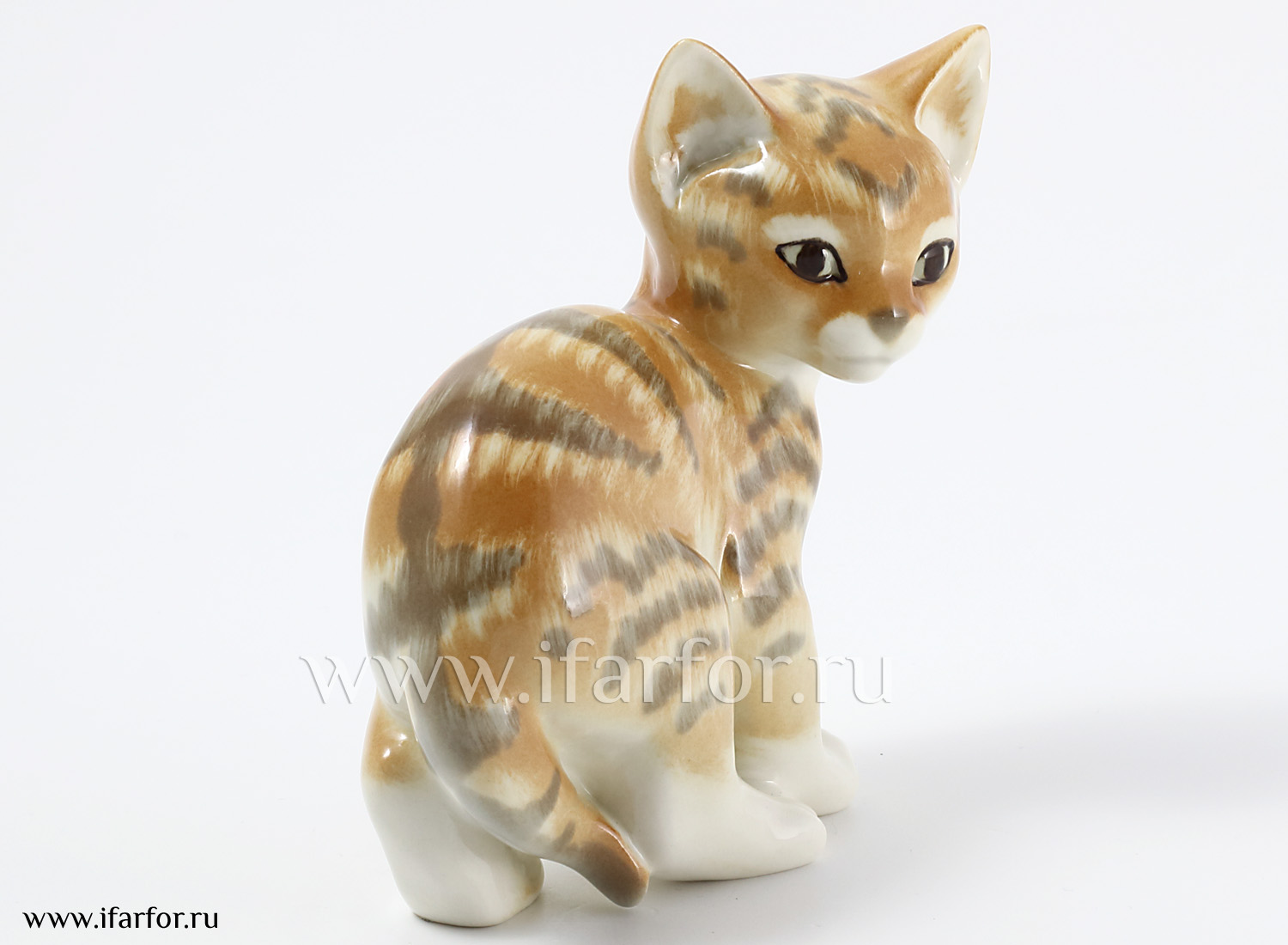Скульптура «Кошка» Форма: Кошка. Мягкий фарфор. 140 мм.