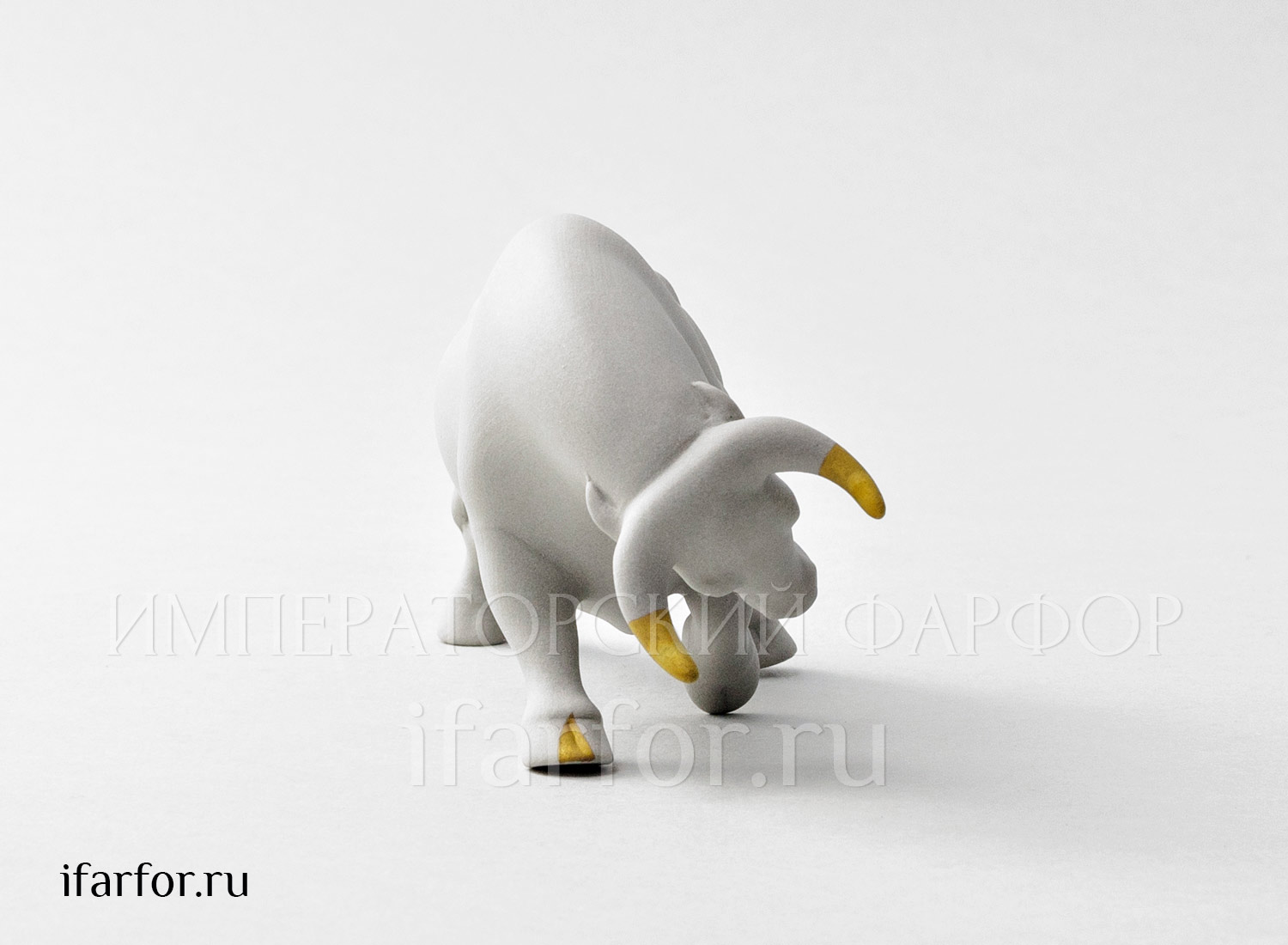 Скульптура «Коррида» Форма: Коррида. Бисквитный фарфор. 136 x 55 x 67 мм.