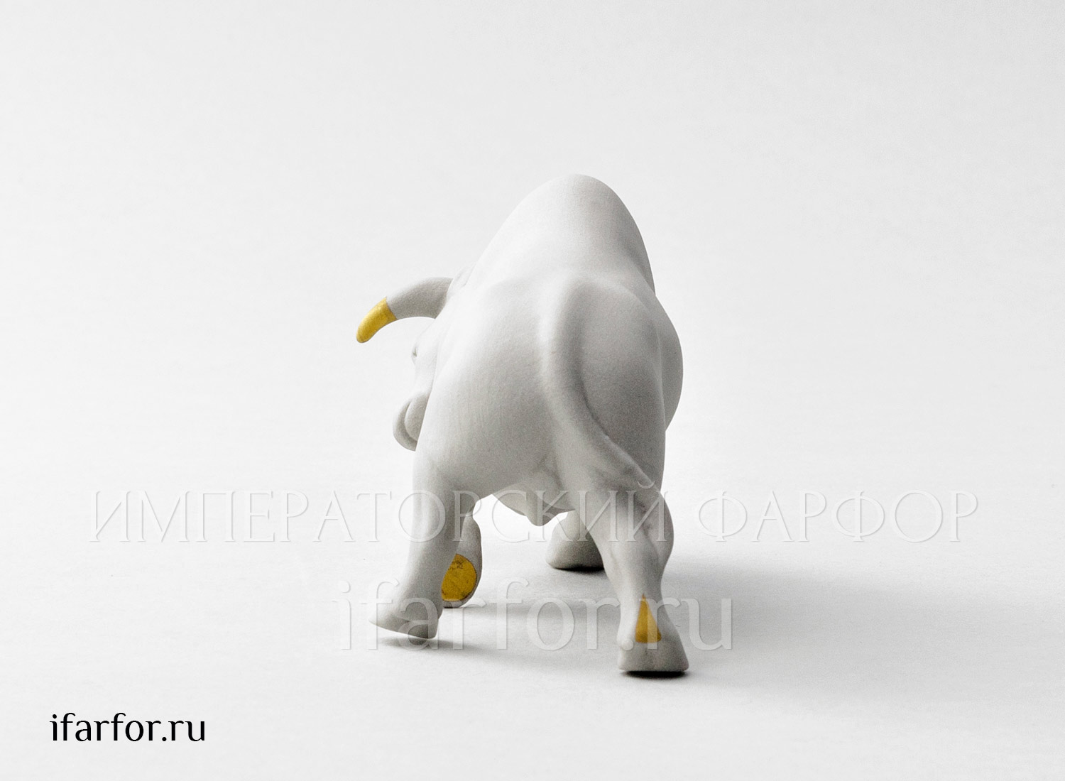 Скульптура «Коррида» Форма: Коррида. Бисквитный фарфор. 136 x 55 x 67 мм.