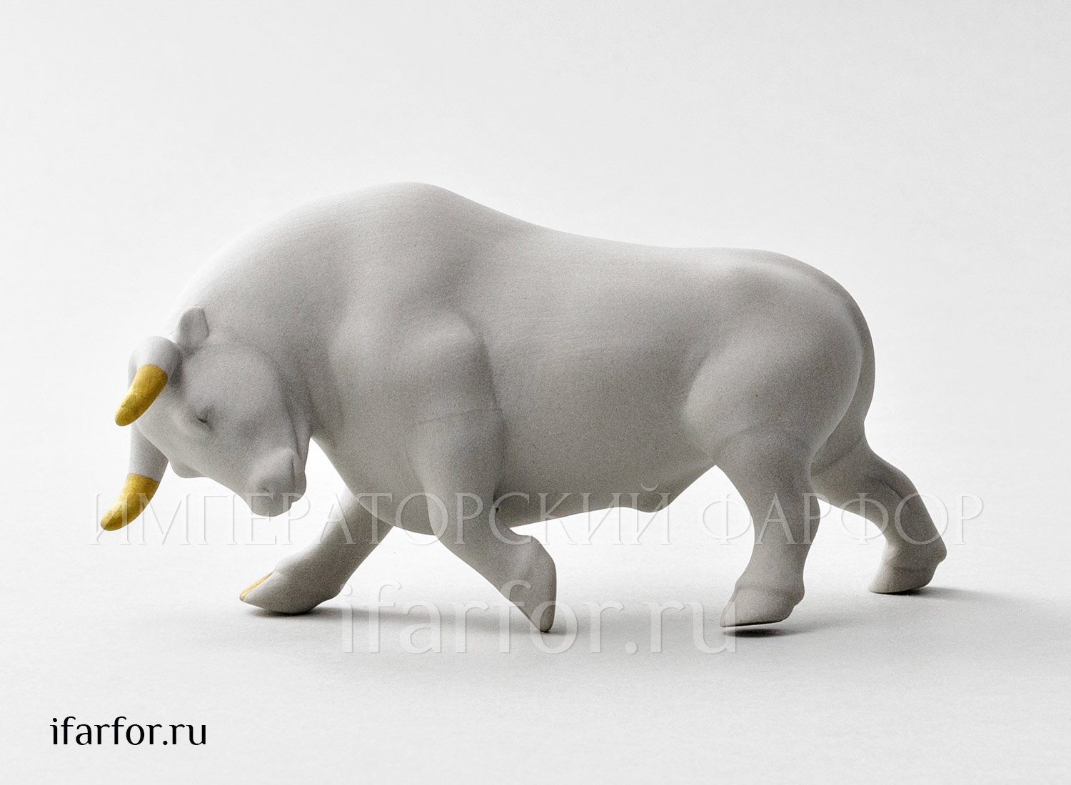 Скульптура «Коррида» Форма: Коррида. Бисквитный фарфор. 136 x 55 x 67 мм.
