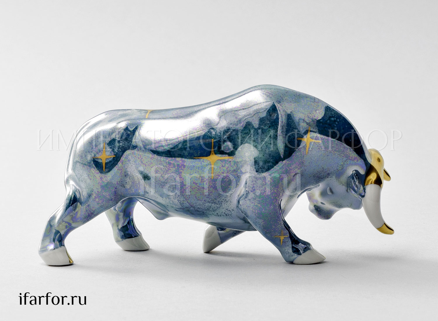 Скульптура «Коррида» Форма: Коррида. Мягкий фарфор. 136 x 55 x 67 мм.