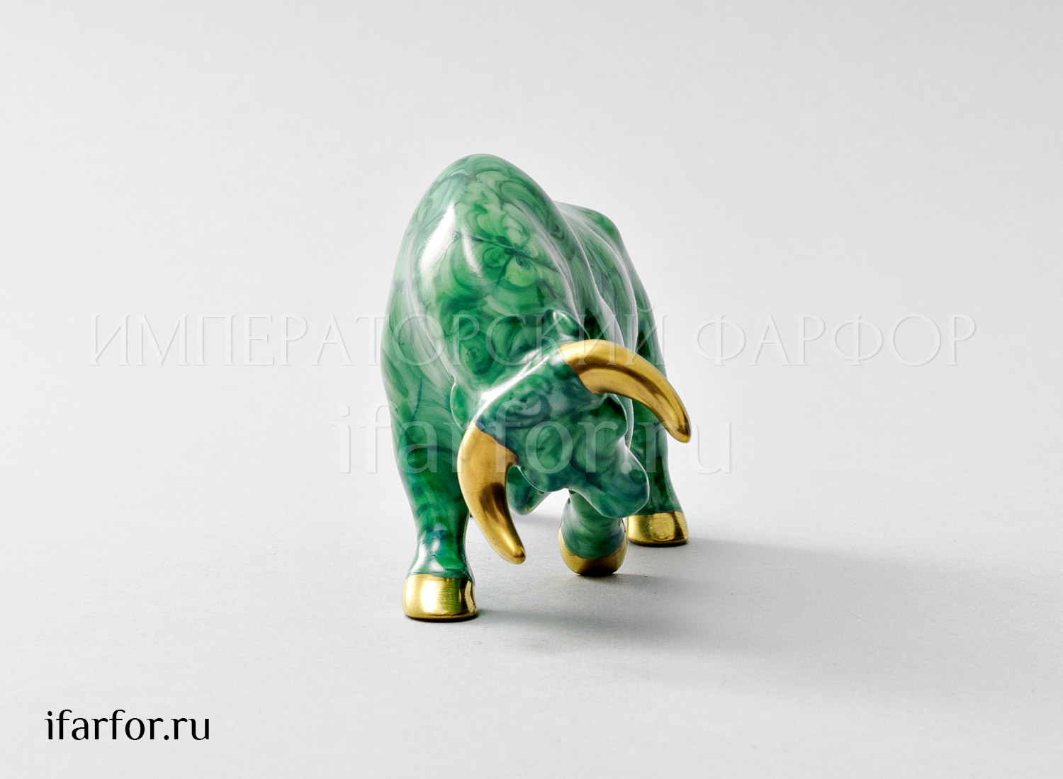 Скульптура «Коррида» Форма: Коррида. Мягкий фарфор. 136 x 55 x 67 мм.