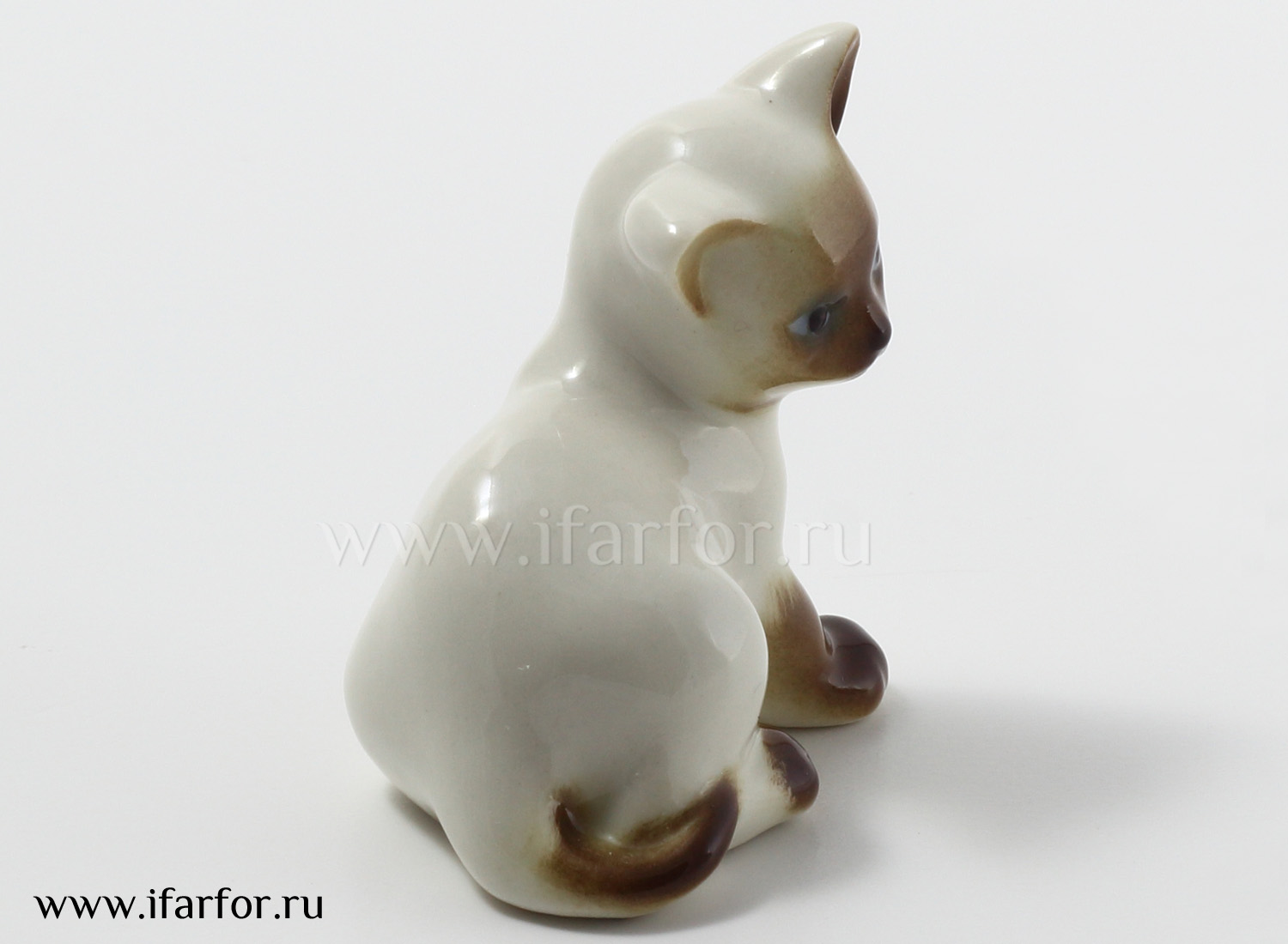 Скульптура «Котенок Парамоша» Форма: Котенок Парамоша. Мягкий фарфор. 60 мм.