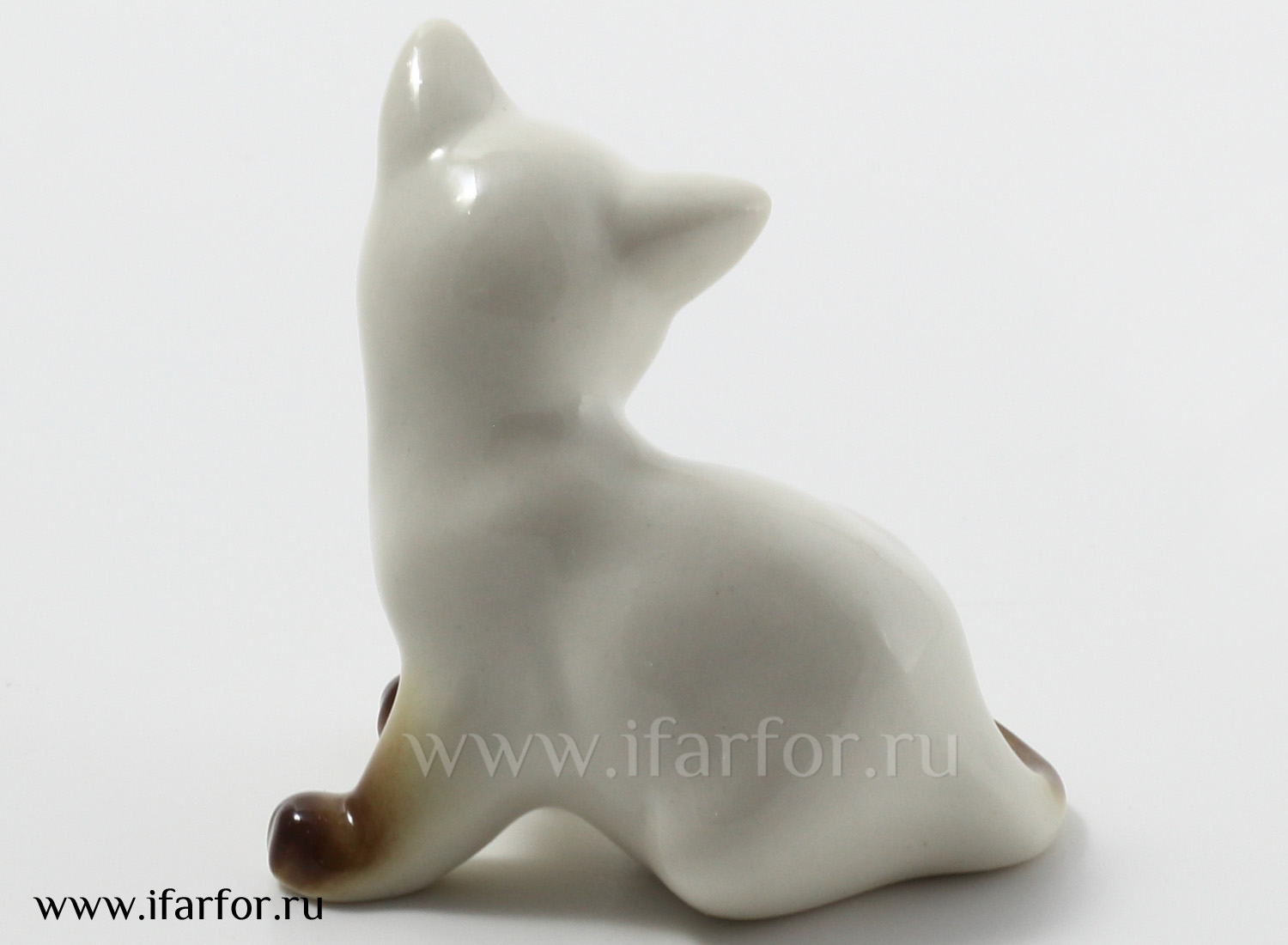 Скульптура «Котенок Парамоша» Форма: Котенок Парамоша. Мягкий фарфор. 60 мм.