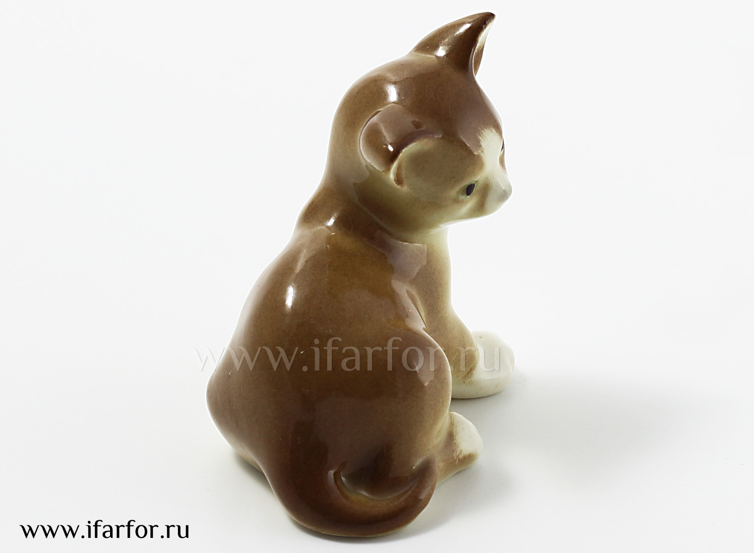 Скульптура «Котенок Парамоша» Форма: Котенок Парамоша. Мягкий фарфор. 60 мм.