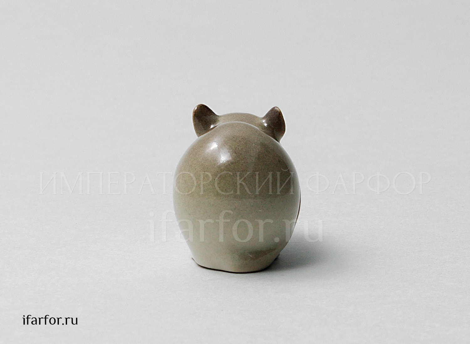 Скульптура «Мышь-малютка N1» Форма: Мышь-малютка N1. Мягкий фарфор. 50 x 32 мм.