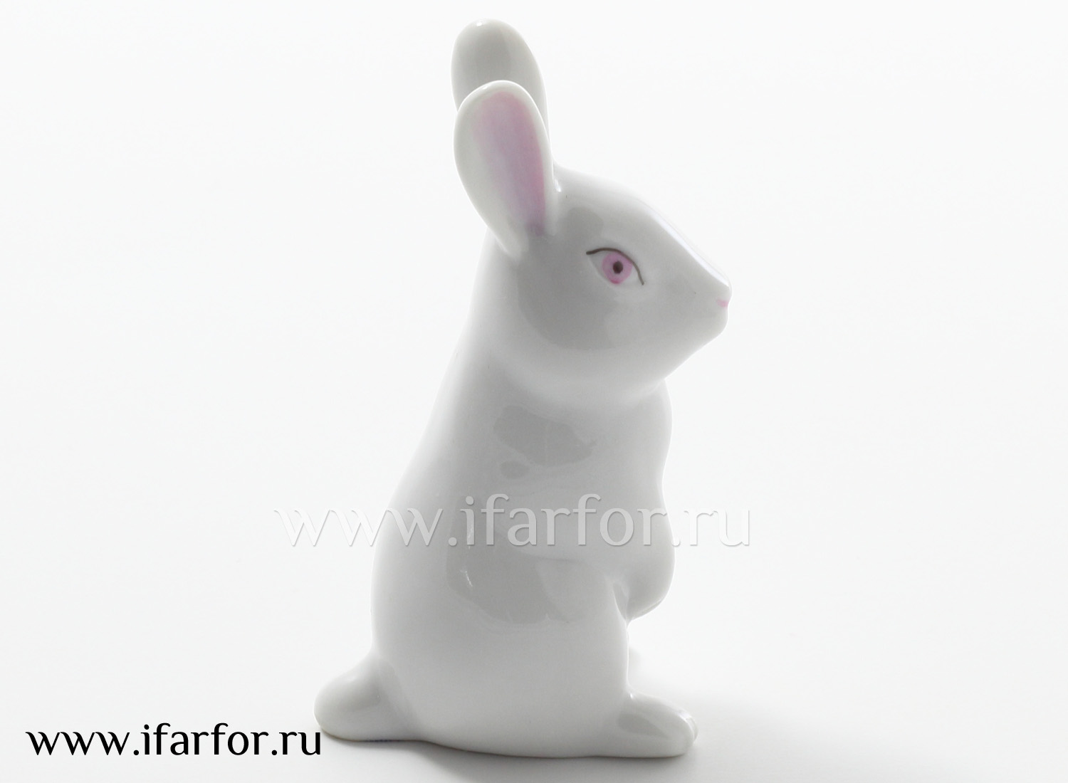 Скульптура «Кролик Хвостик» Форма: Кролик Хвостик. Твердый фарфор. 72 мм.