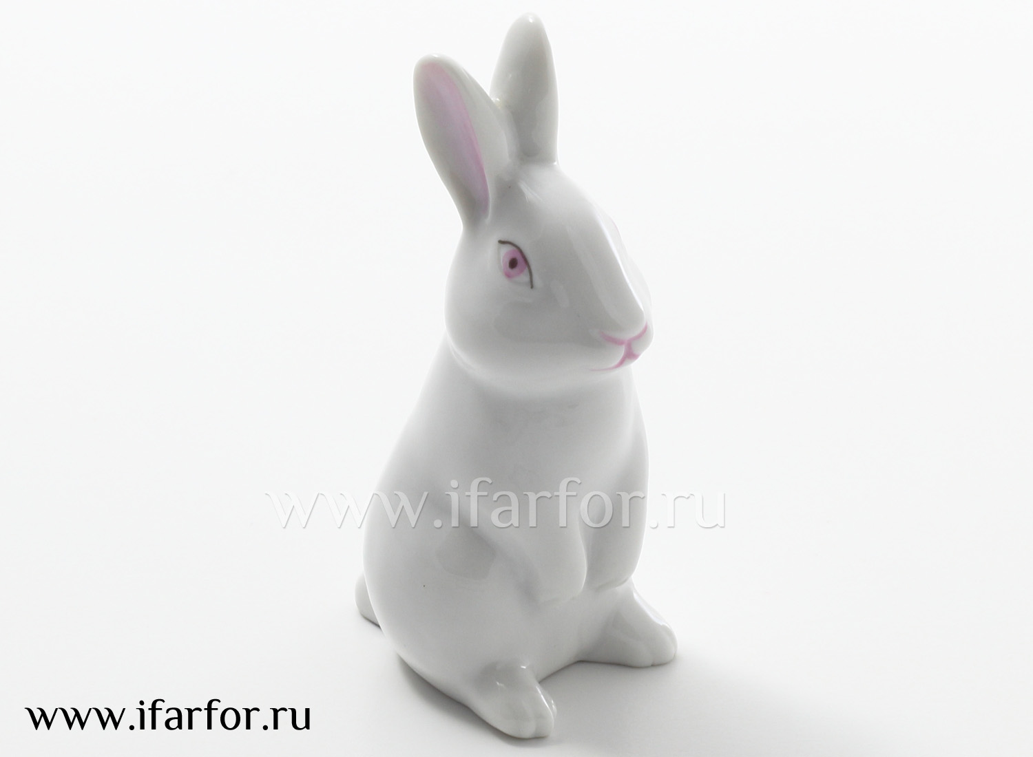Скульптура «Кролик Хвостик» Форма: Кролик Хвостик. Твердый фарфор. 72 мм.