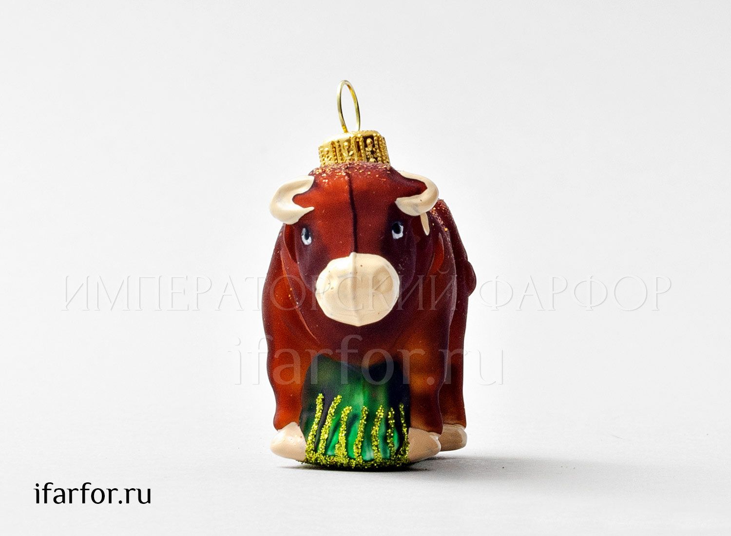 Елочная игрушка «Коровка красная» Стекло. 70 x 67 x 55 мм.