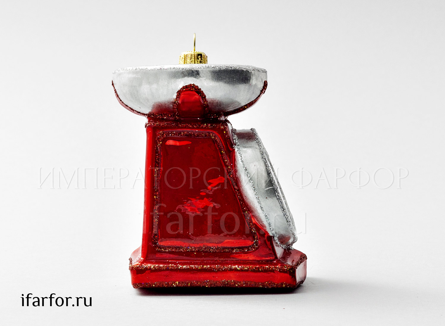 Елочная игрушка «Ретро Техника. Кухонные весы» Стекло. 75 x 96 мм.