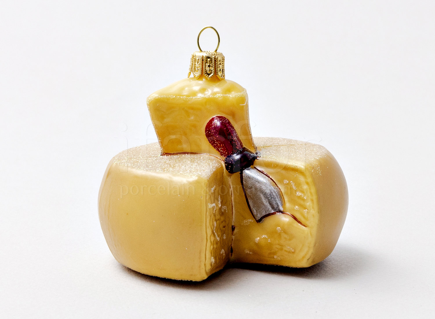 Елочная игрушка «Сыр Parmigiano» Стекло. 75 x 70 мм.