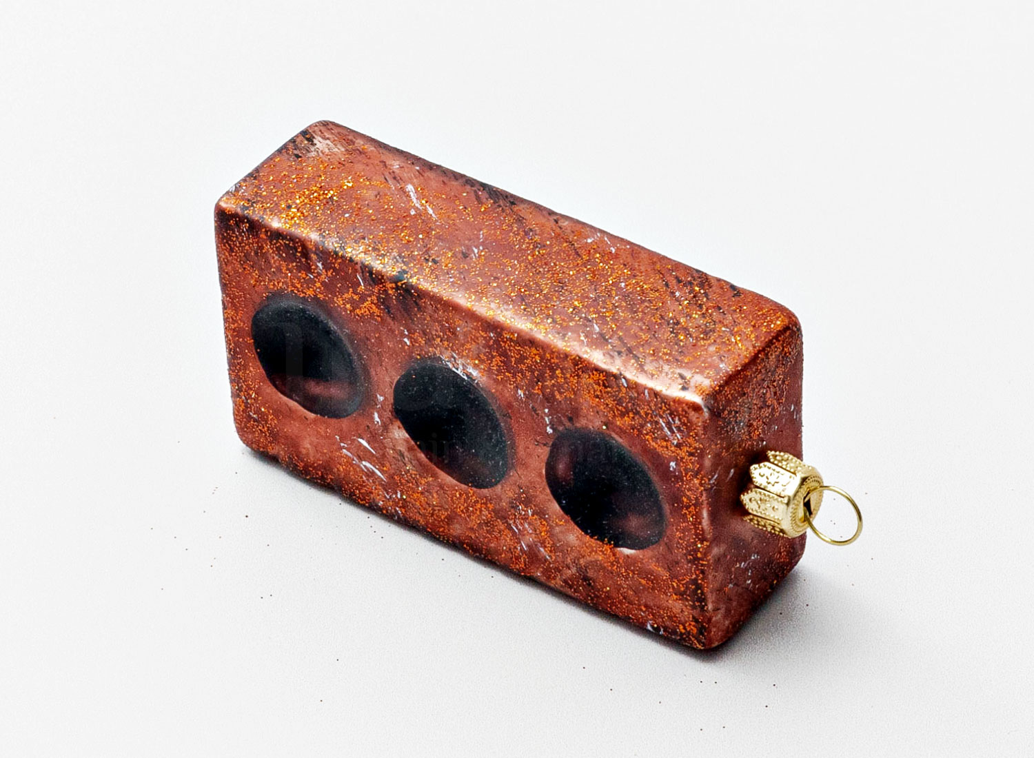 Елочная игрушка «Кирпич» Стекло. 55 x 100 мм.