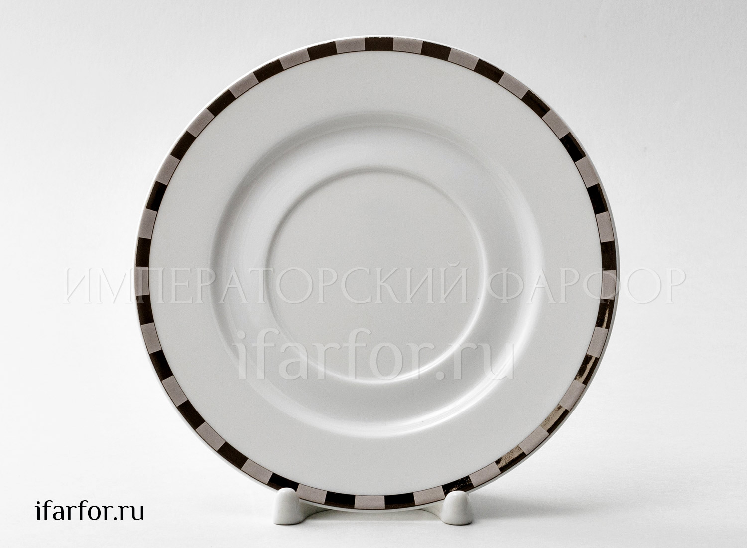 Блюдце чайное «Платиновые пластинки» Форма: Опал. Фарфор. 170 мм.