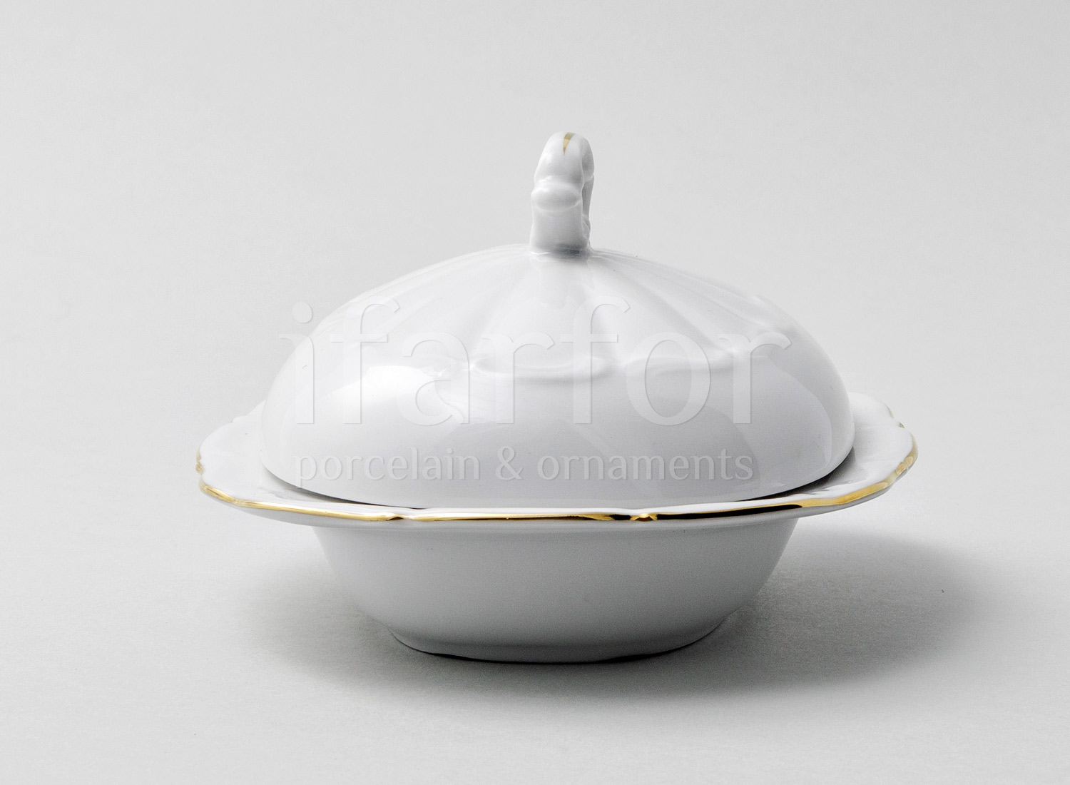 Масленка и крышка «Классика» Форма: Repast. Фарфор. 192 x 150 x 95 мм.
