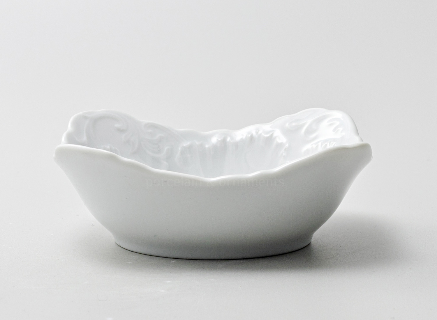 Салатник «Rococo» Форма: Repast. Фарфор. 140 мм.