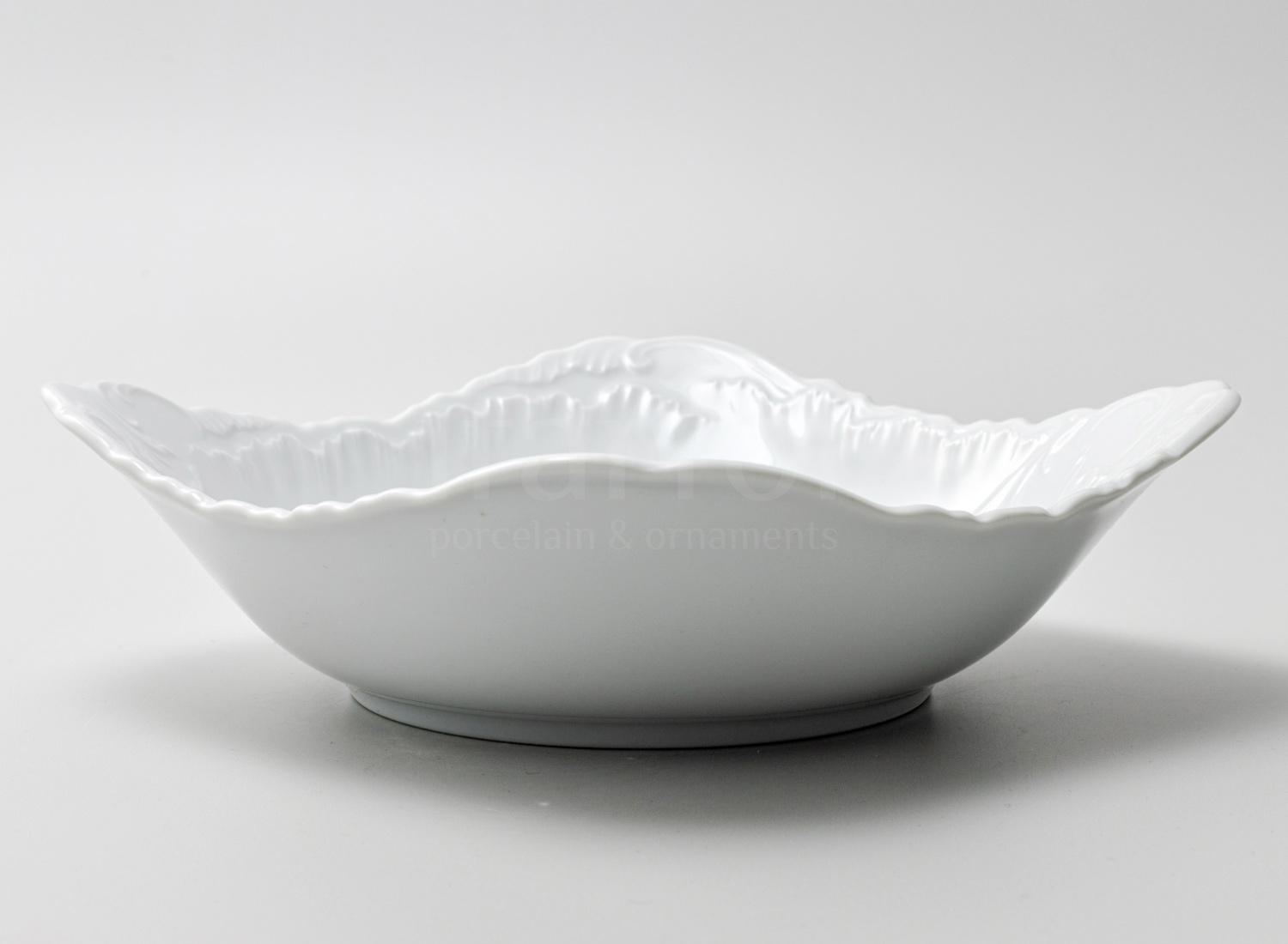 Салатник «Rococo» Форма: Repast. Фарфор. 270 мм.