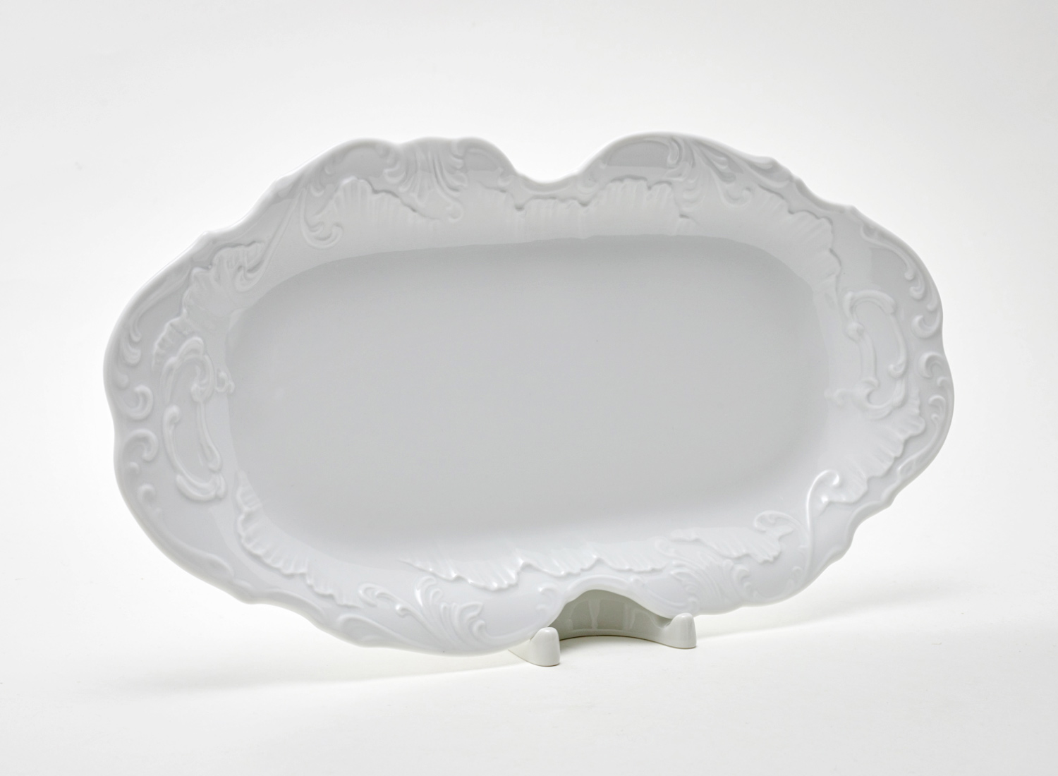 Блюдо овальное «Rococo» Форма: Repast. Фарфор. 350 мм.