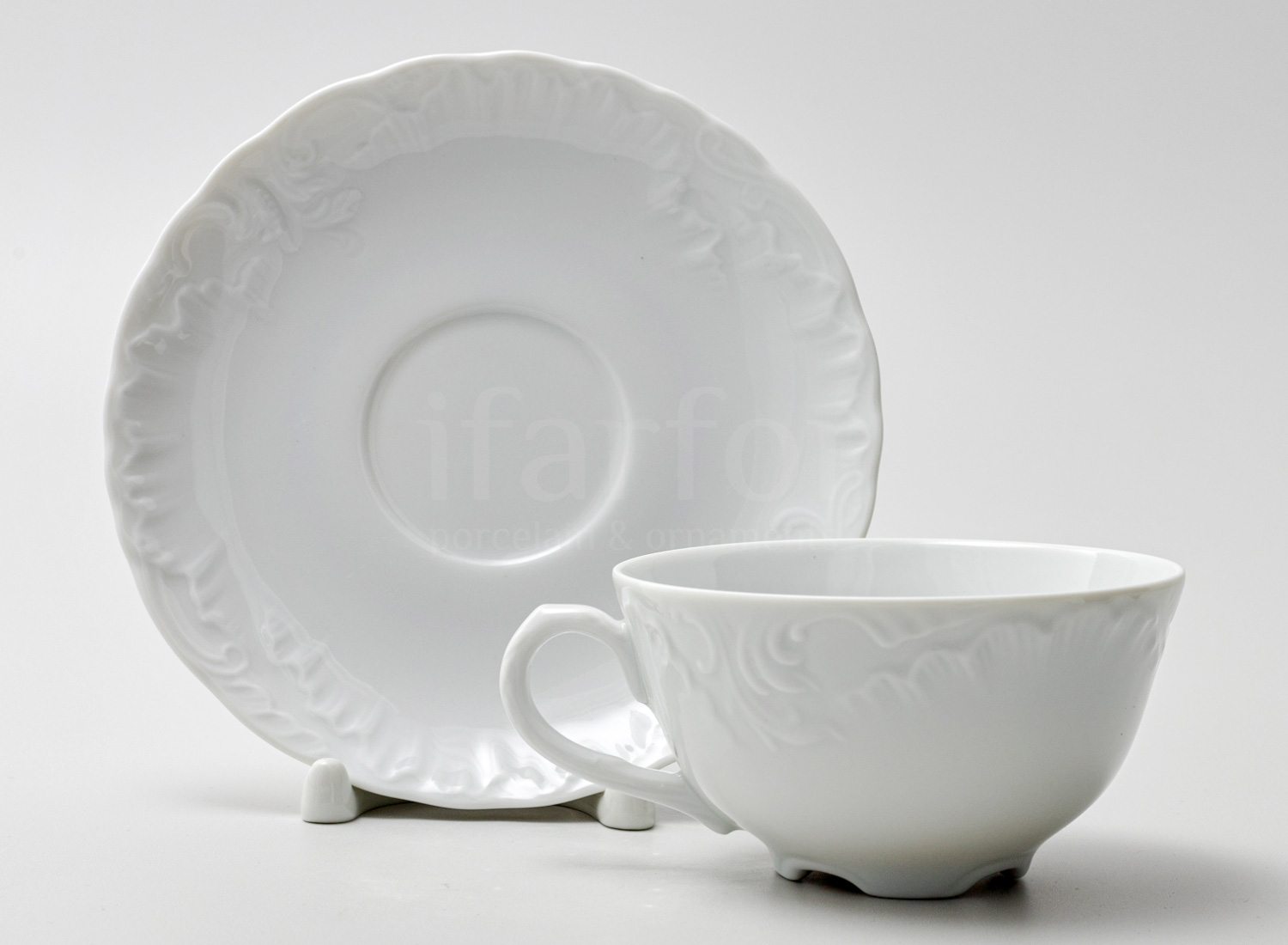 Чашка с блюдцем чайная «Rococo» 1/2 Форма: Repast. Фарфор. 220 мл.