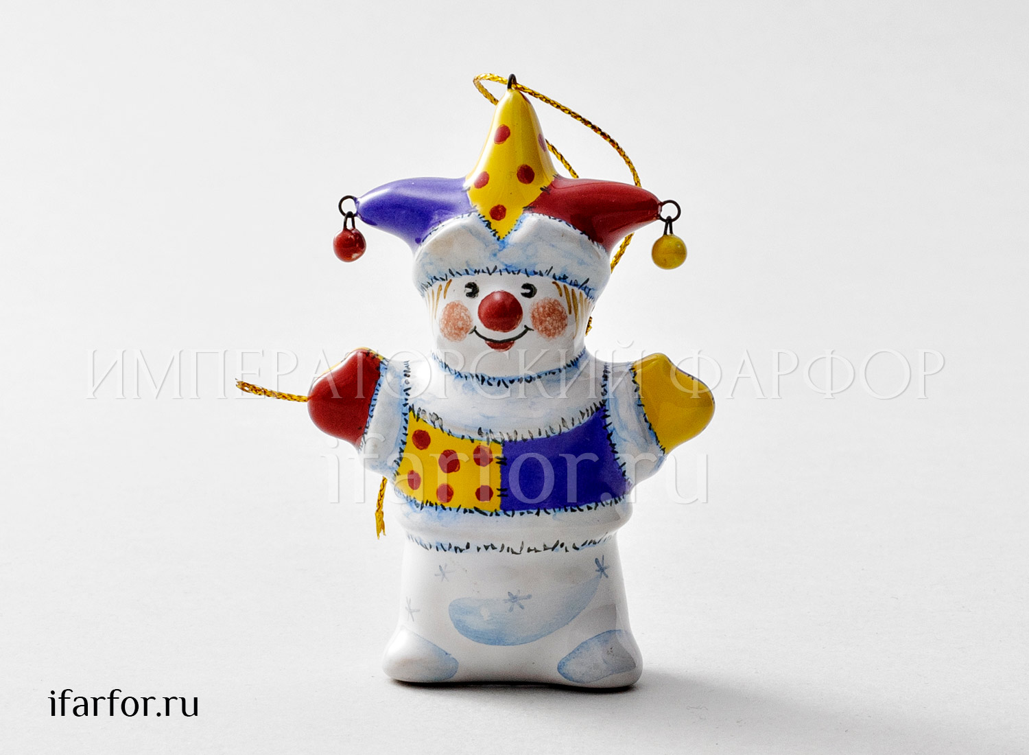 Елочная игрушка «Снеговик-скоморох» Форма: Снеговик-скоморох. Майолика. 35 x 60 x 86 мм.