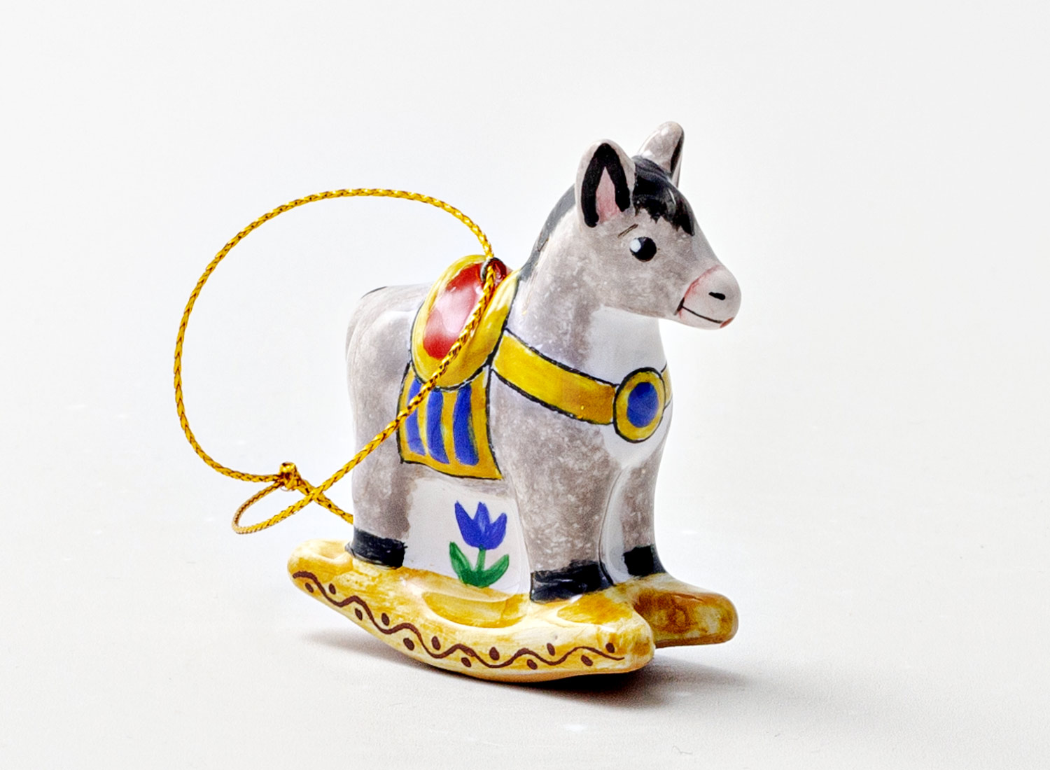 Елочная игрушка «Ослик-качалка» Форма: Ослик-качалка. Майолика. 57 x 22 x 57 мм.