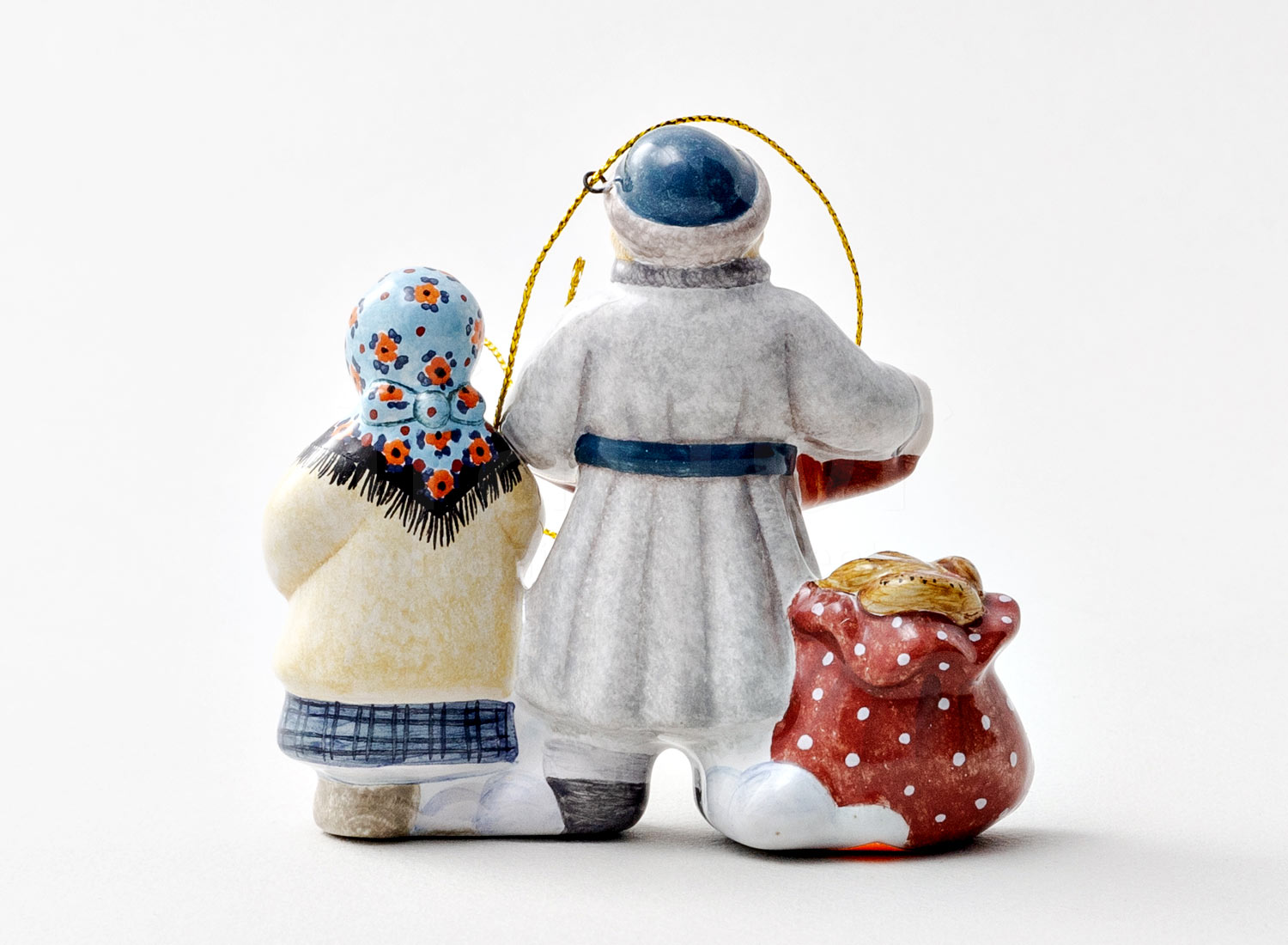 Елочная игрушка «Колядки» Форма: Колядки. Майолика. 80 x 80 мм.