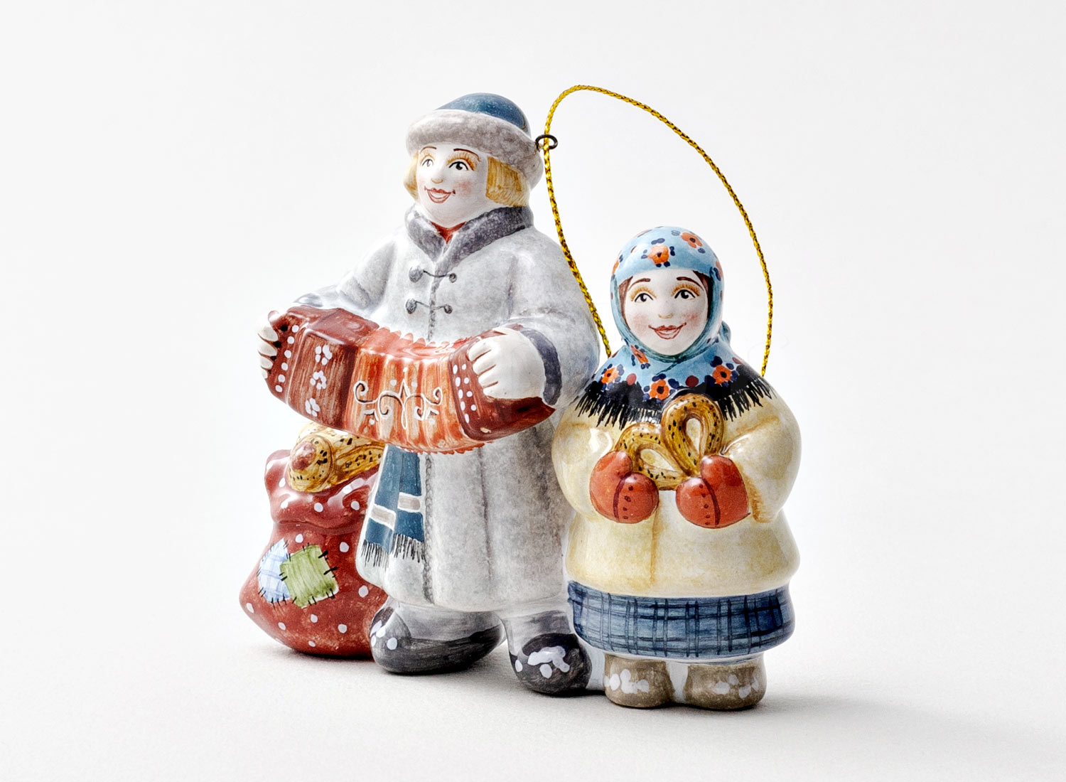 Елочная игрушка «Колядки» Форма: Колядки. Майолика. 80 x 80 мм.