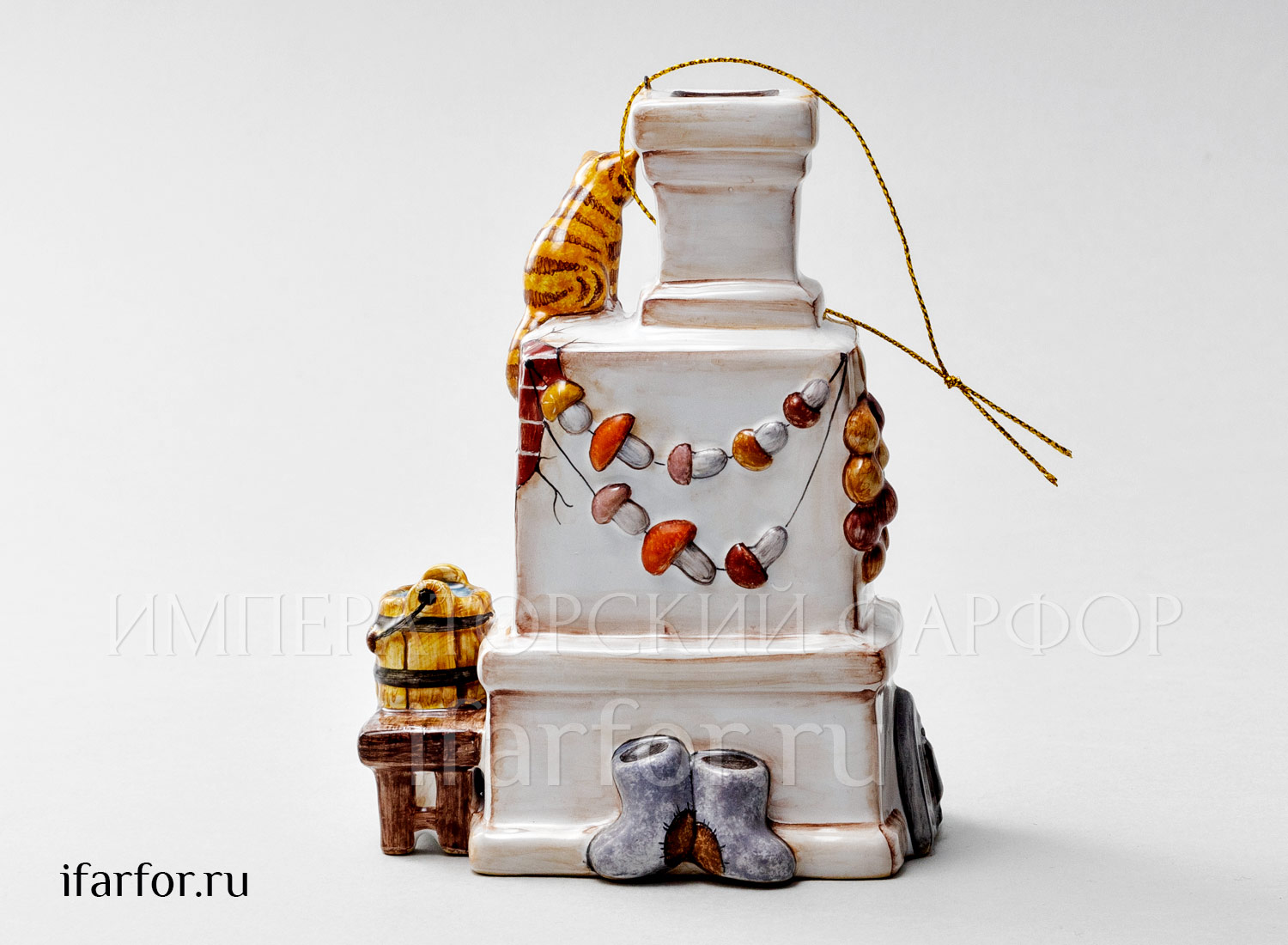 Елочная игрушка «Русская печь» Форма: Русская печь. Майолика. 105 x 135 мм.