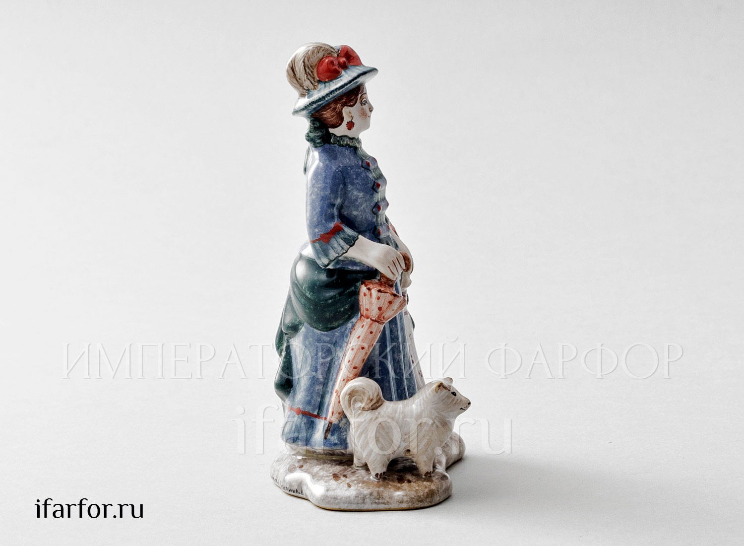 Скульптура «Прогулка» Форма: Прогулка. Майолика. 80 x 120 мм.