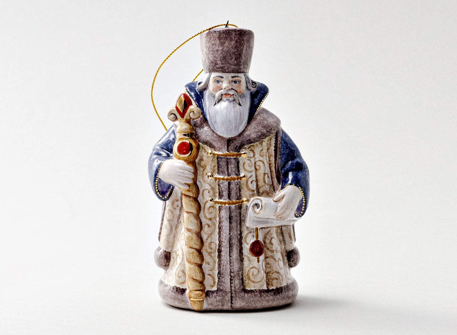 Елочная игрушка «Боярин» Форма: Боярин. Майолика. 66 x 145 мм.
