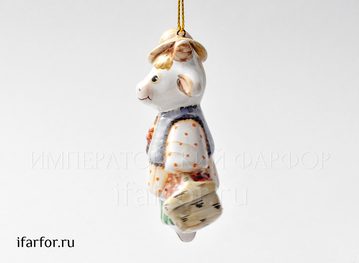 Елочная игрушка «Бычок с корзинкой» Форма: Бычок с корзинкой. Майолика. 48 x 75 мм.