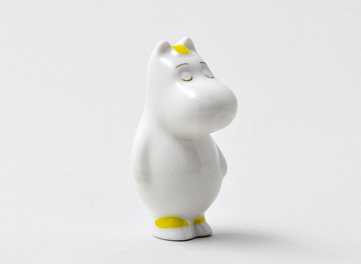 Фигурка «Фрекен Снорк» Форма: Arabia MOOMIN. Фарфор. 60 мм.