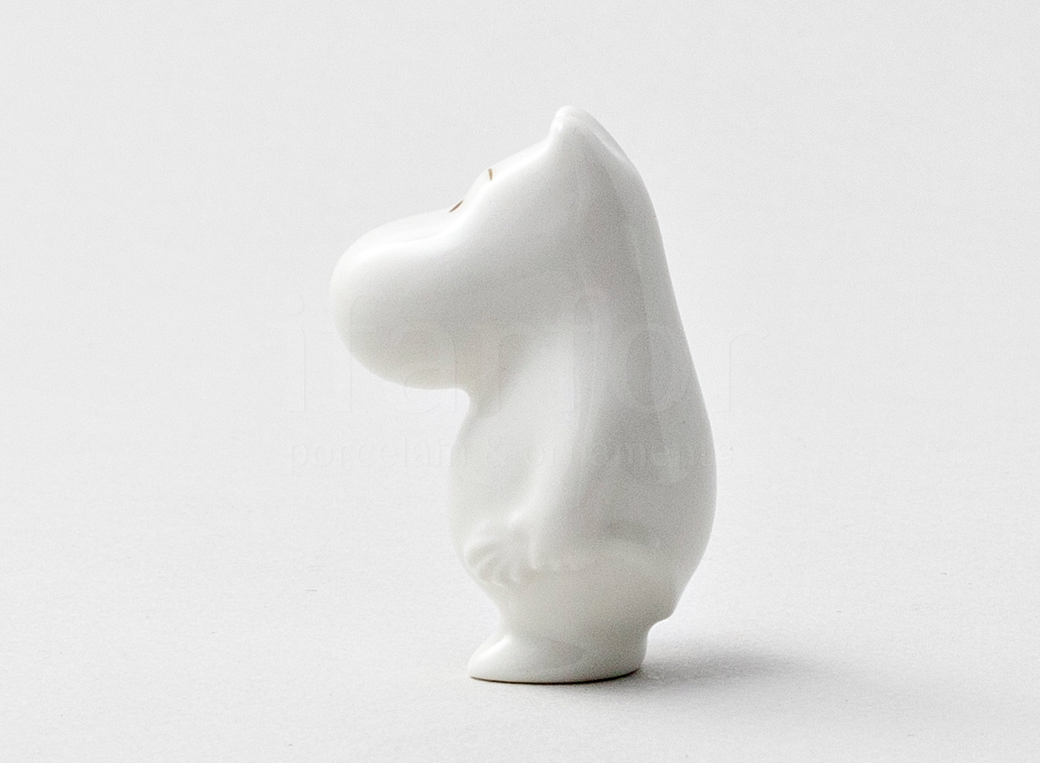 Фигурка «Муми-Тролль» Форма: Arabia MOOMIN. Фарфор. 33 x 50 мм.