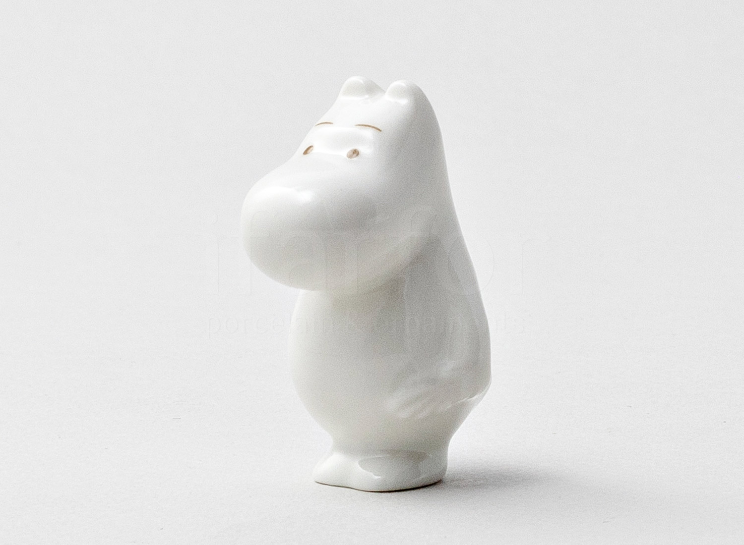 Фигурка «Муми-Тролль» Форма: Arabia MOOMIN. Фарфор. 33 x 50 мм.