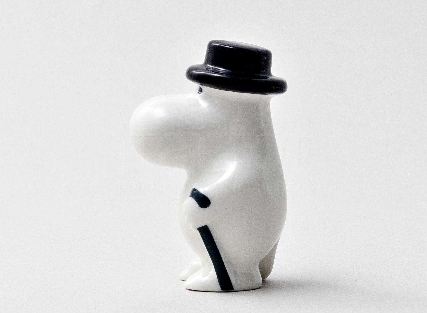 Фигурка «Муми-папа» Форма: Arabia MOOMIN. Фарфор. 80 мм.