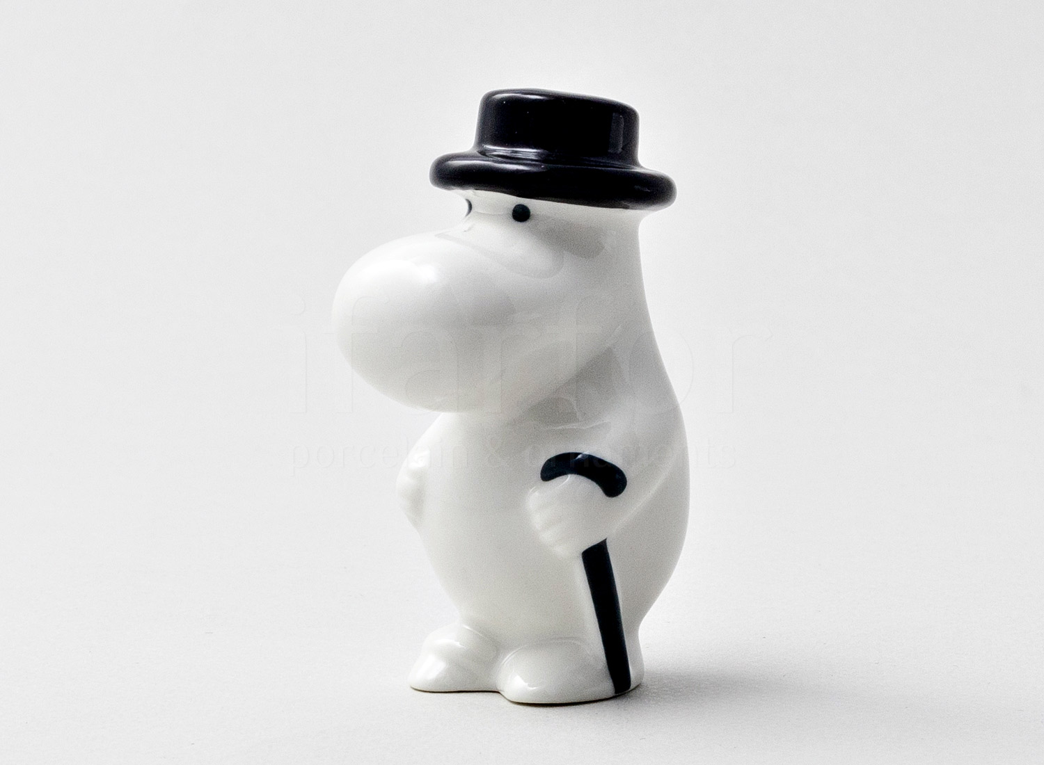 Фигурка «Муми-папа» Форма: Arabia MOOMIN. Фарфор. 80 мм.