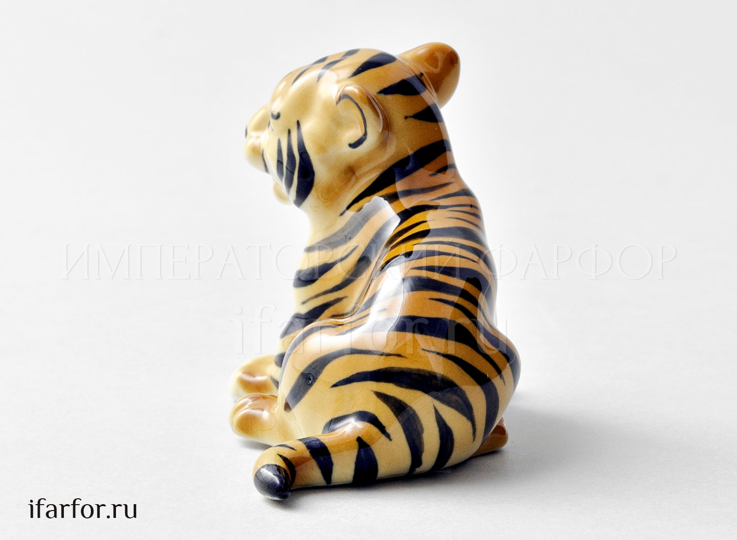 Скульптура «Тигренок» Форма: Тигренок. Мягкий фарфор. 60 мм.