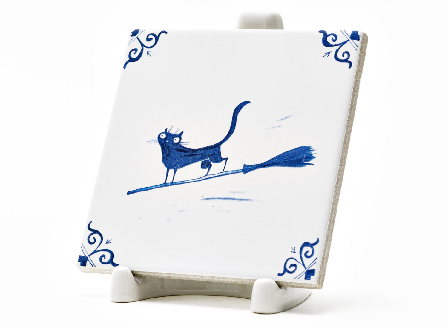 Изразец «Голландский. Кот на метле»