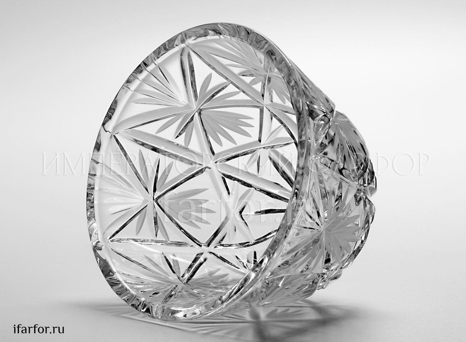 Ваза для стола «Иней» Хрусталь. 155 x 96 мм.