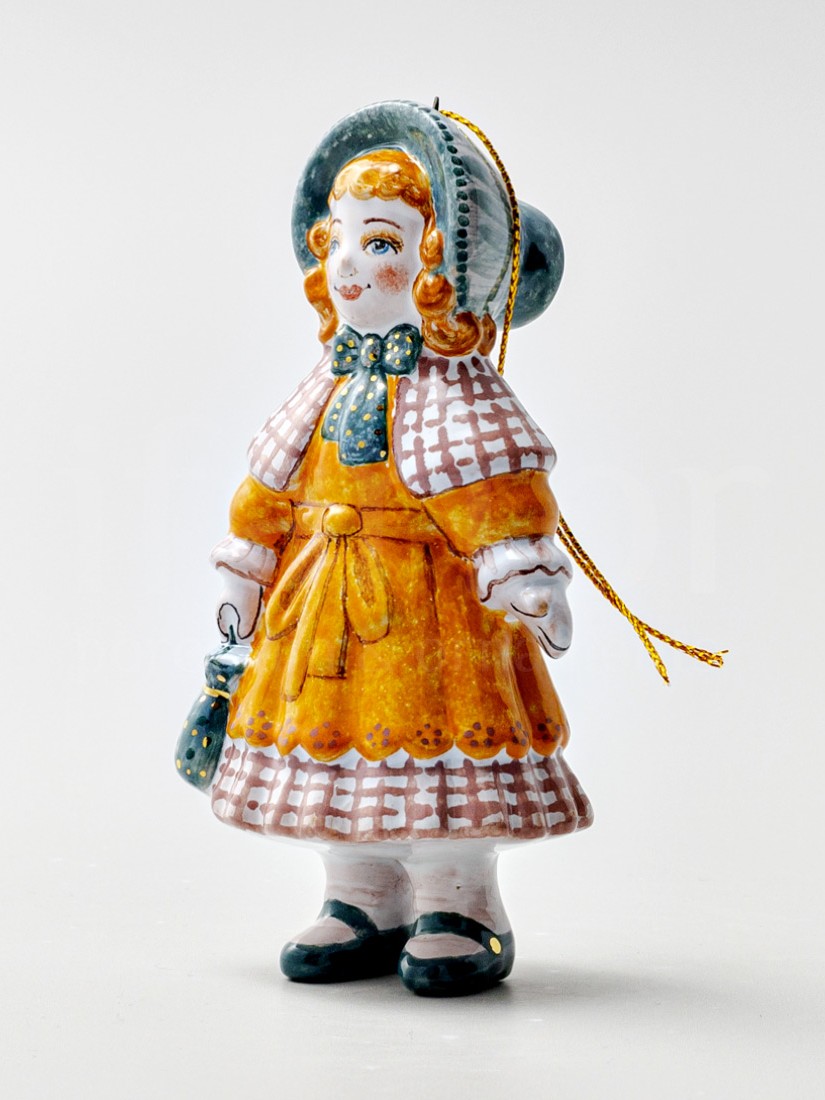 Елочная игрушка «Кукла» Форма: Кукла. Майолика. 57 x 115 мм.