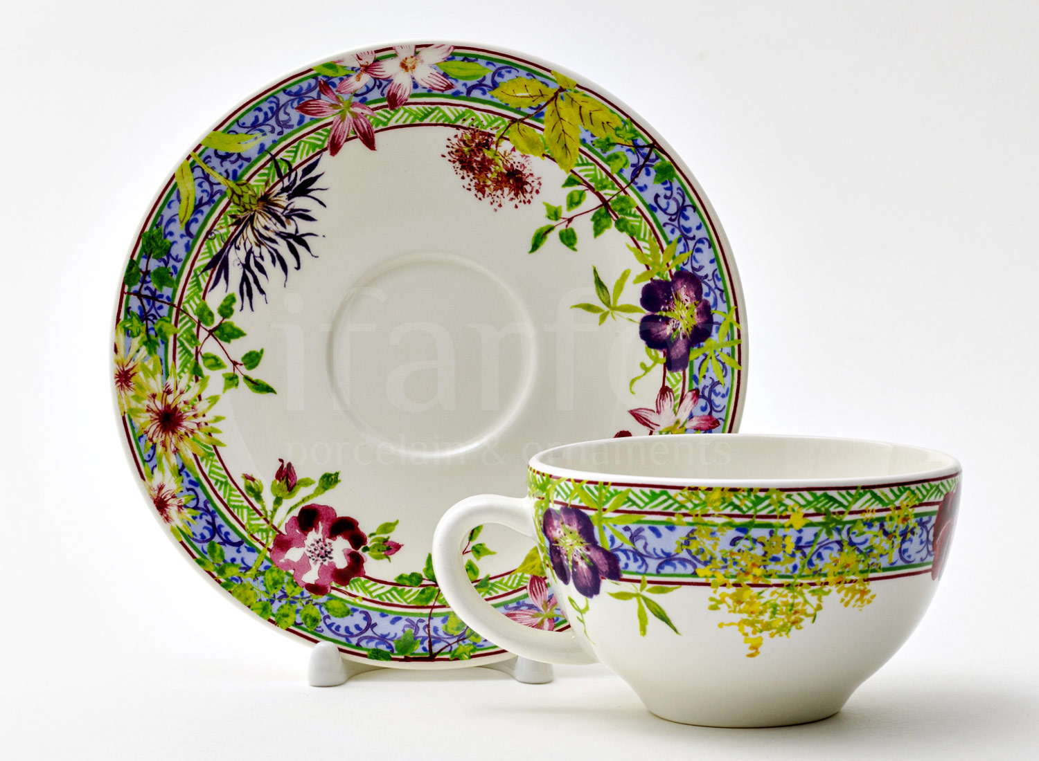 Чашка с блюдцем чайная «MILLEFLEURS» 1/2 Форма: GIEN Шампань. Фаянс. 260 мл.