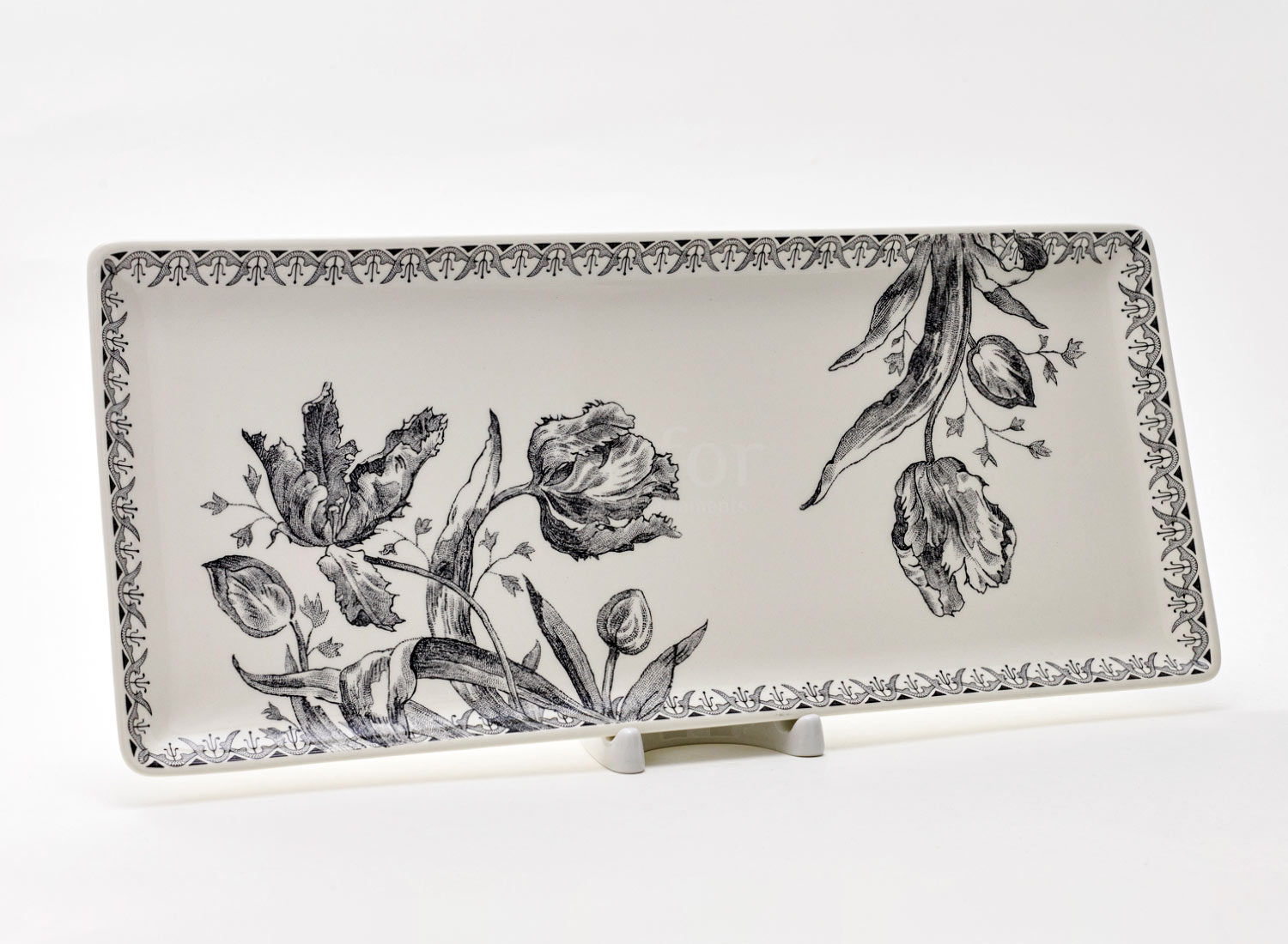Блюдо прямоугольное «TULIPES NOIRES» Форма: GIEN Шампань. Фаянс. 360 мм.
