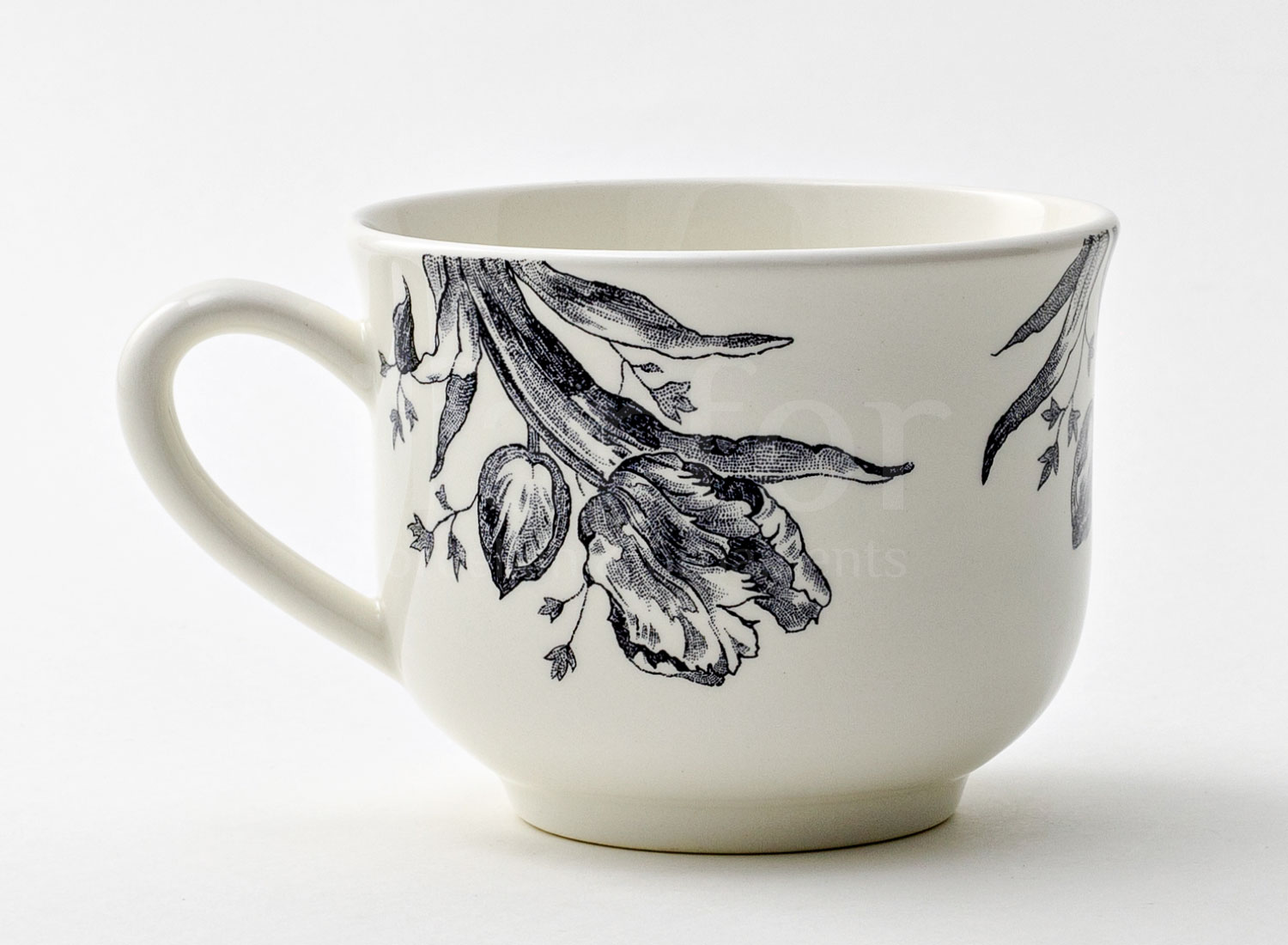 Чашка для завтрака «TULIPES NOIRES» Форма: GIEN Шампань. Фаянс. 450 мл.