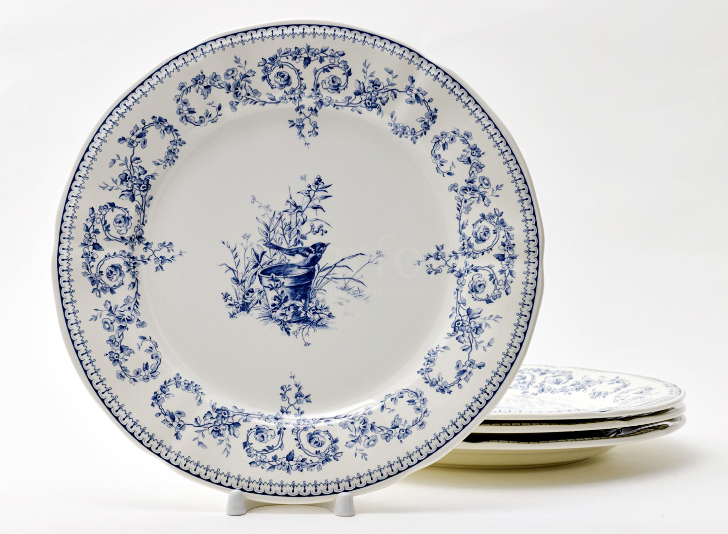 Набор тарелок столовый «OISEAU DEPAREILLEES BLEU» Форма: GIEN Шампань. Фаянс. 273 мм.