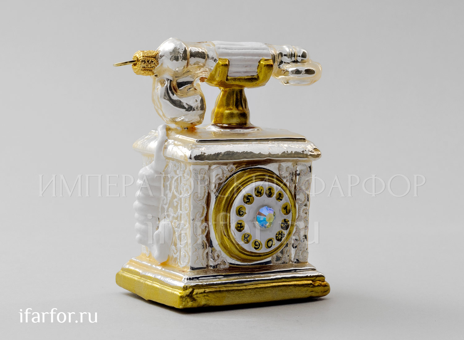Елочная игрушка «Ретро Техника. Телефон» Стекло. 78 x 98 мм.