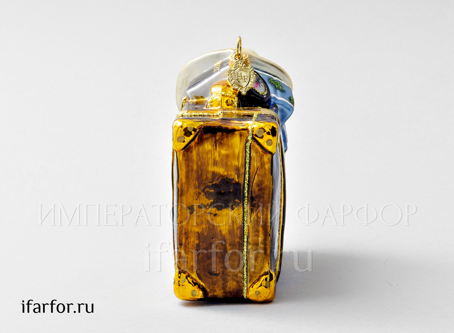 Елочная игрушка в подарочной коробке «Чемодан» Стекло. 120 x 100 мм.