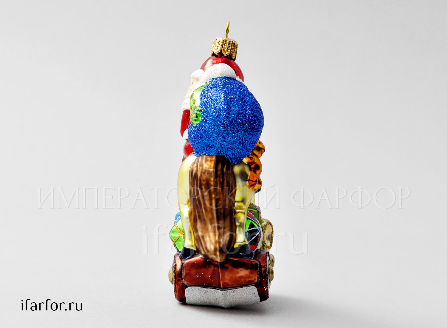 Елочная игрушка второй сорт «Дед Мороз на лошадке» Стекло. 120 мм.